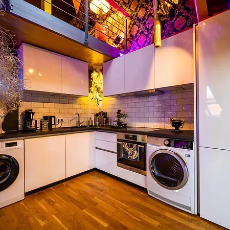 N Vogue - Aussergewoehnliche In Zentrumsnaehe