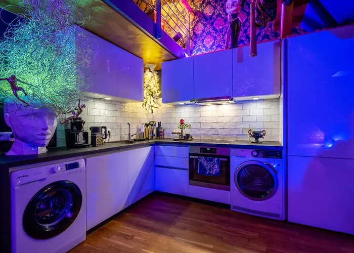 N Vogue - Aussergewoehnliche In Zentrumsnaehe *