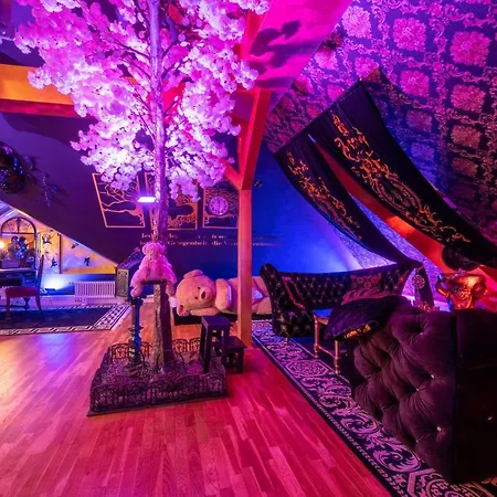 N Vogue - Aussergewoehnliche In Zentrumsnaehe Дрезден