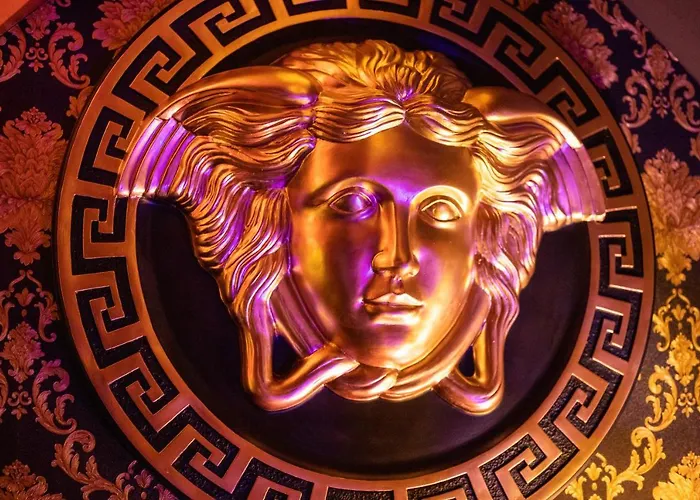 N Vogue - Aussergewoehnliche In Zentrumsnaehe